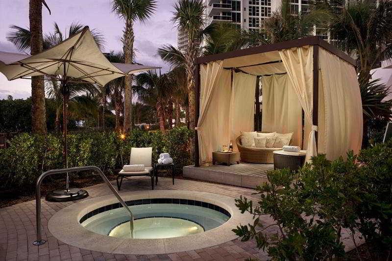 One Bal Harbour Resort And Spa ภายนอก รูปภาพ
